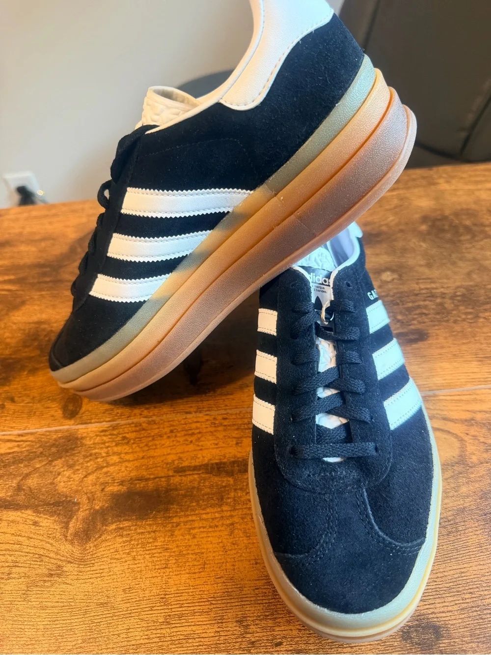 Adidas Gazelle Black Suede Sneakers with White Stripes 8.5W